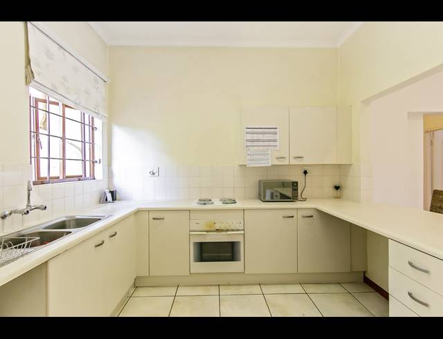 2 BEDROOM APARTMENT FOR SALE IN ATHOLL